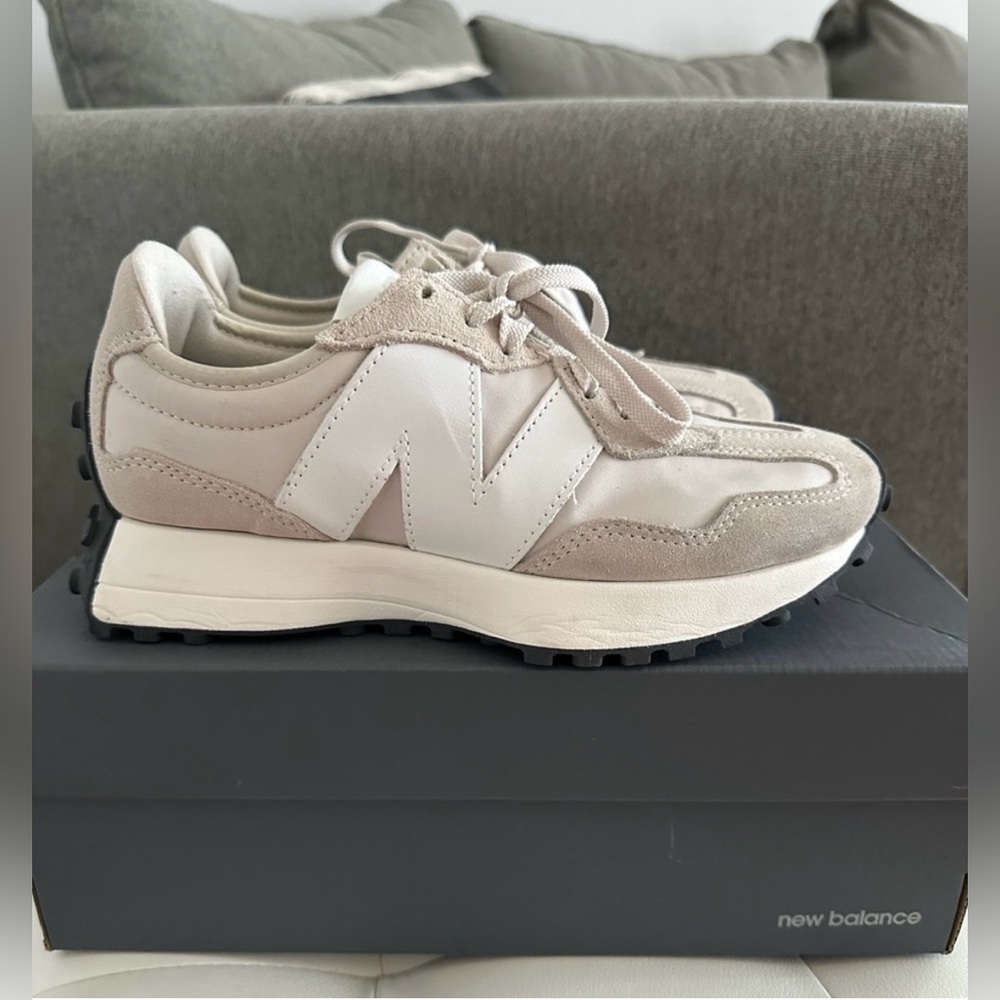 New Balance Sneakers